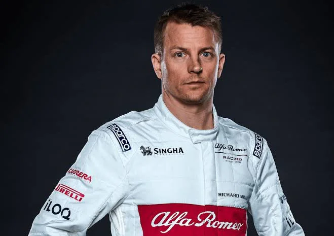 Mini Casco / F1 / Kimi Raikkonen - Image 6