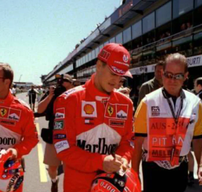 Casco Full / Ferrari / Michael Schumacher - Image 8
