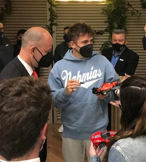 Mini Casco / F1 / Charles Leclrec - Image 6