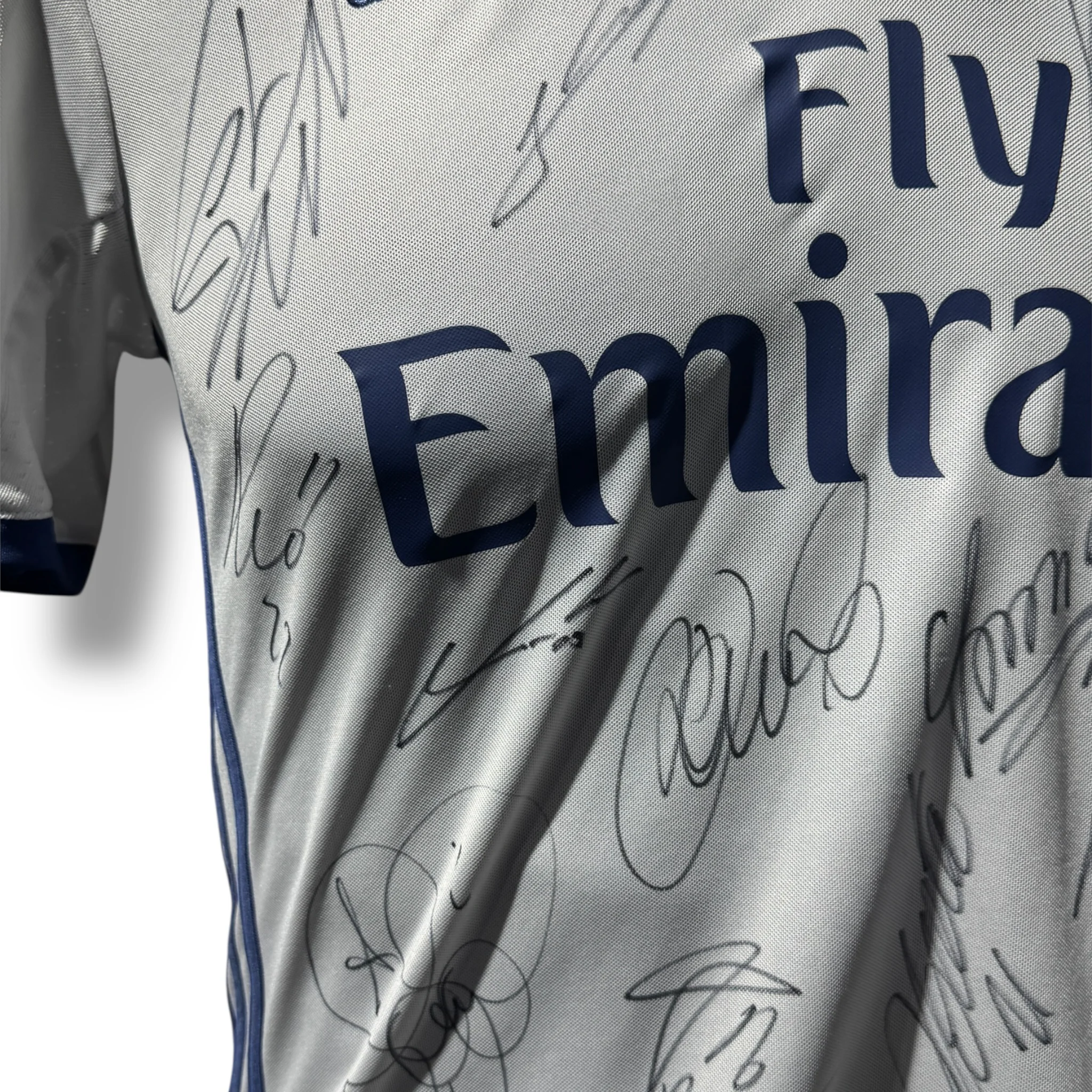 Jersey / Real Madrid / Team 2016/2017 - Image 4