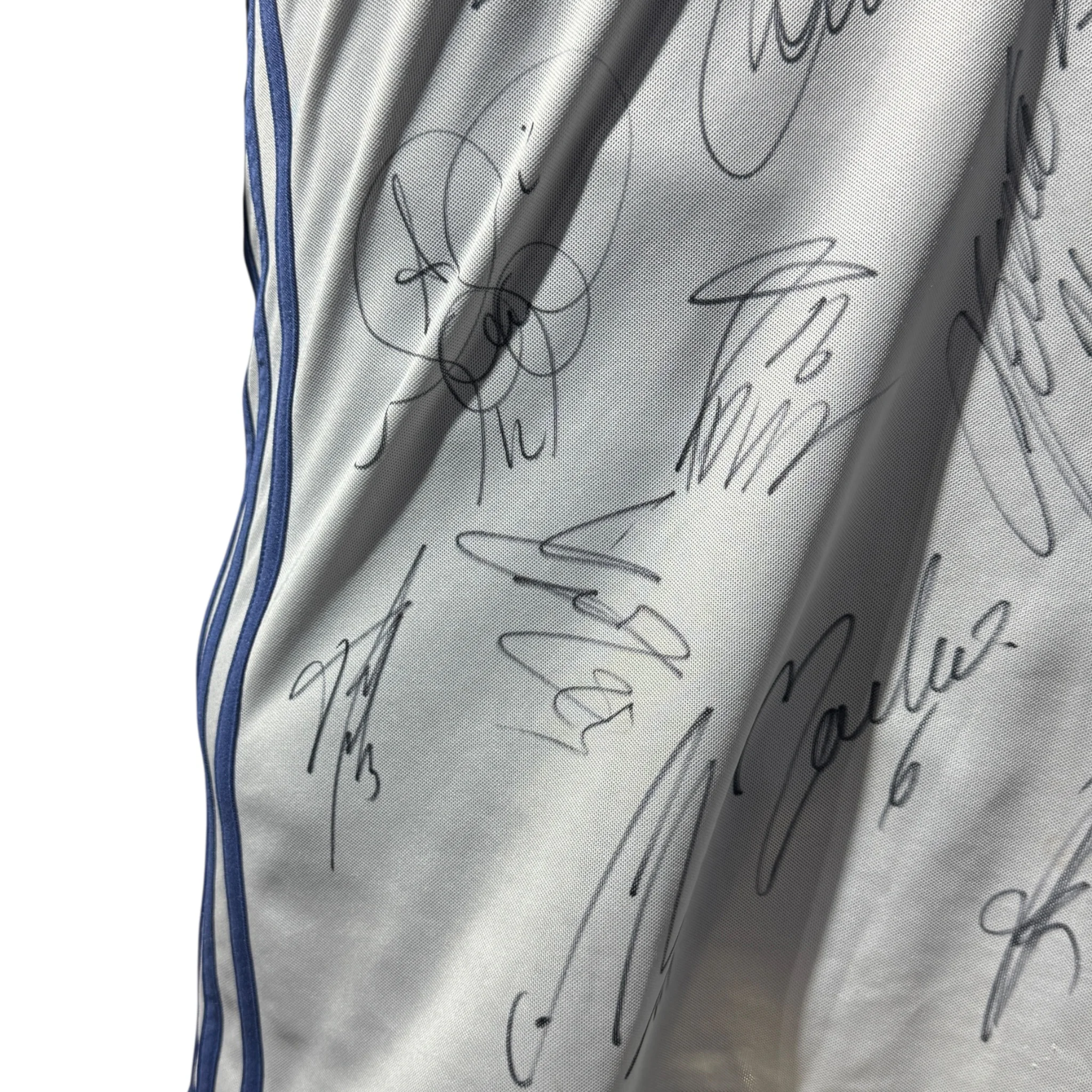 Jersey / Real Madrid / Team 2016/2017 - Image 5