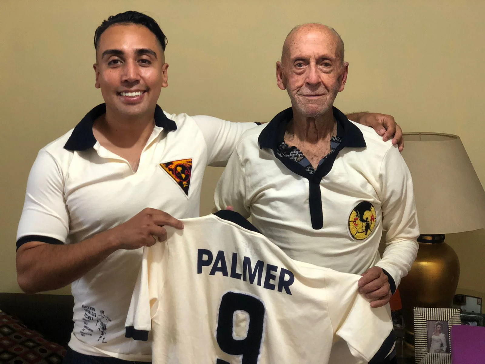 Jersey / America / Eduardo Gonzalez Palmer - Image 6