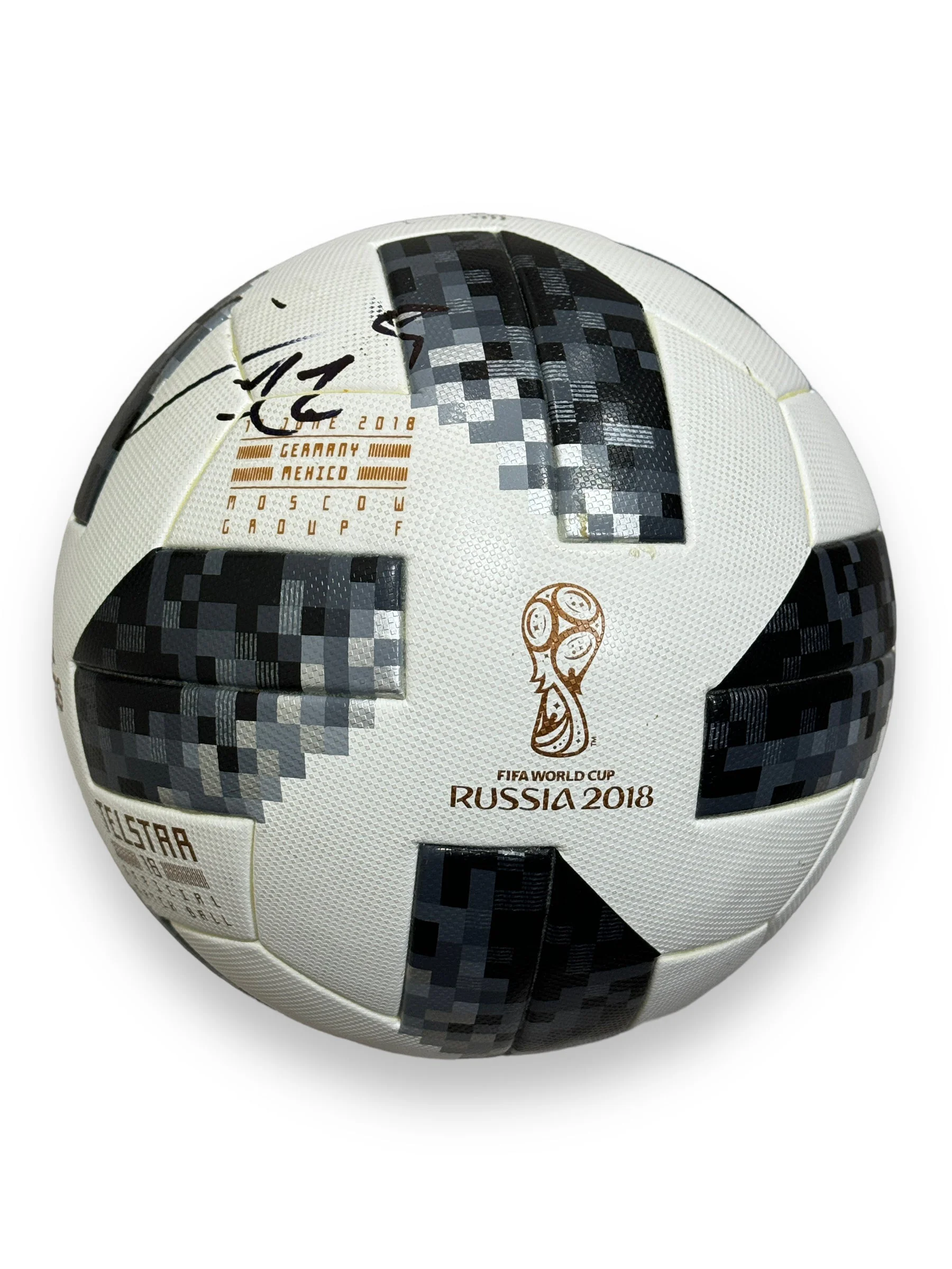 Balón / Mundial Rusia 2018 / Chuky Lozano
