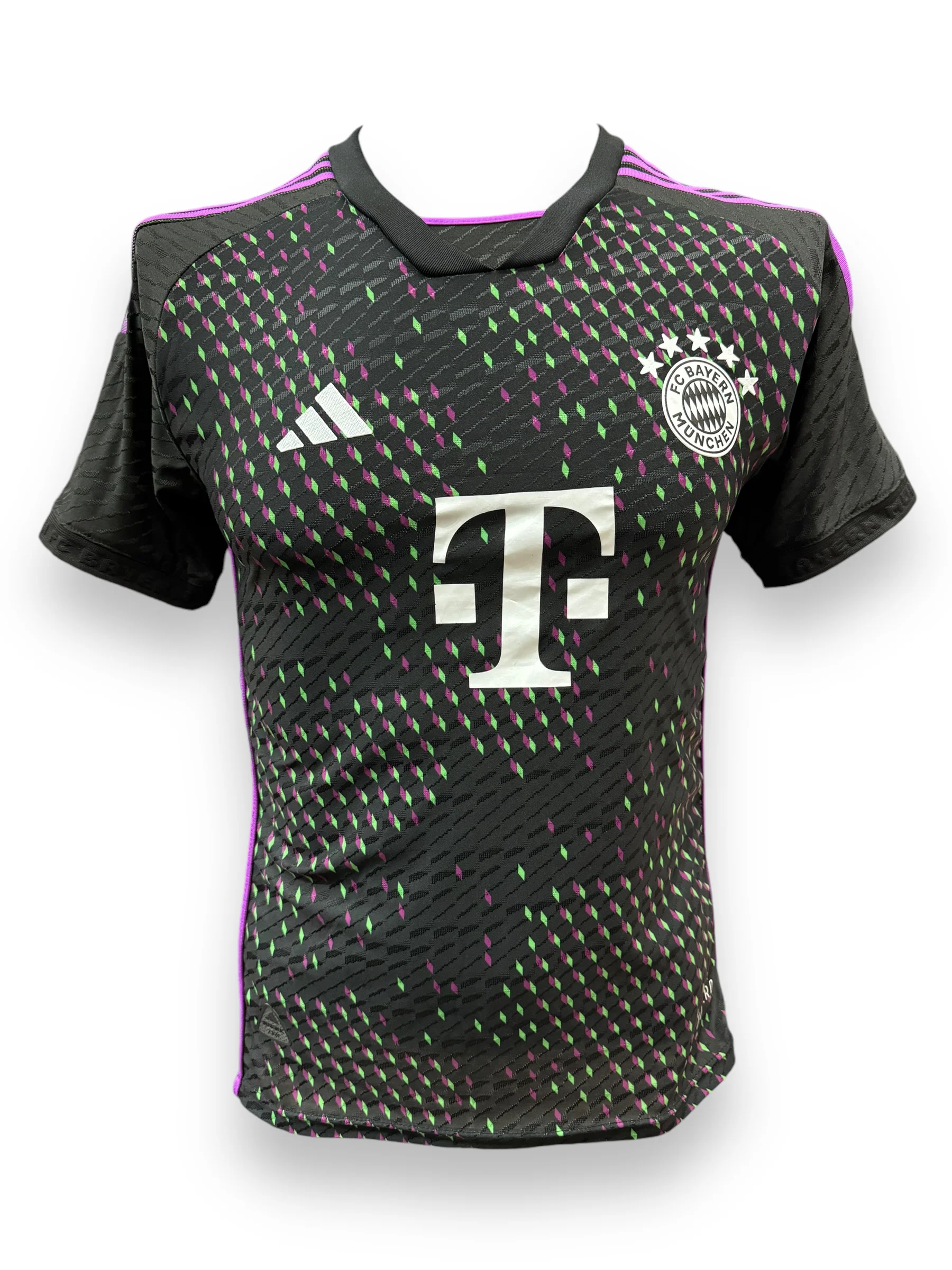 Jersey / Bayer Munich / Harry Keane - Image 6