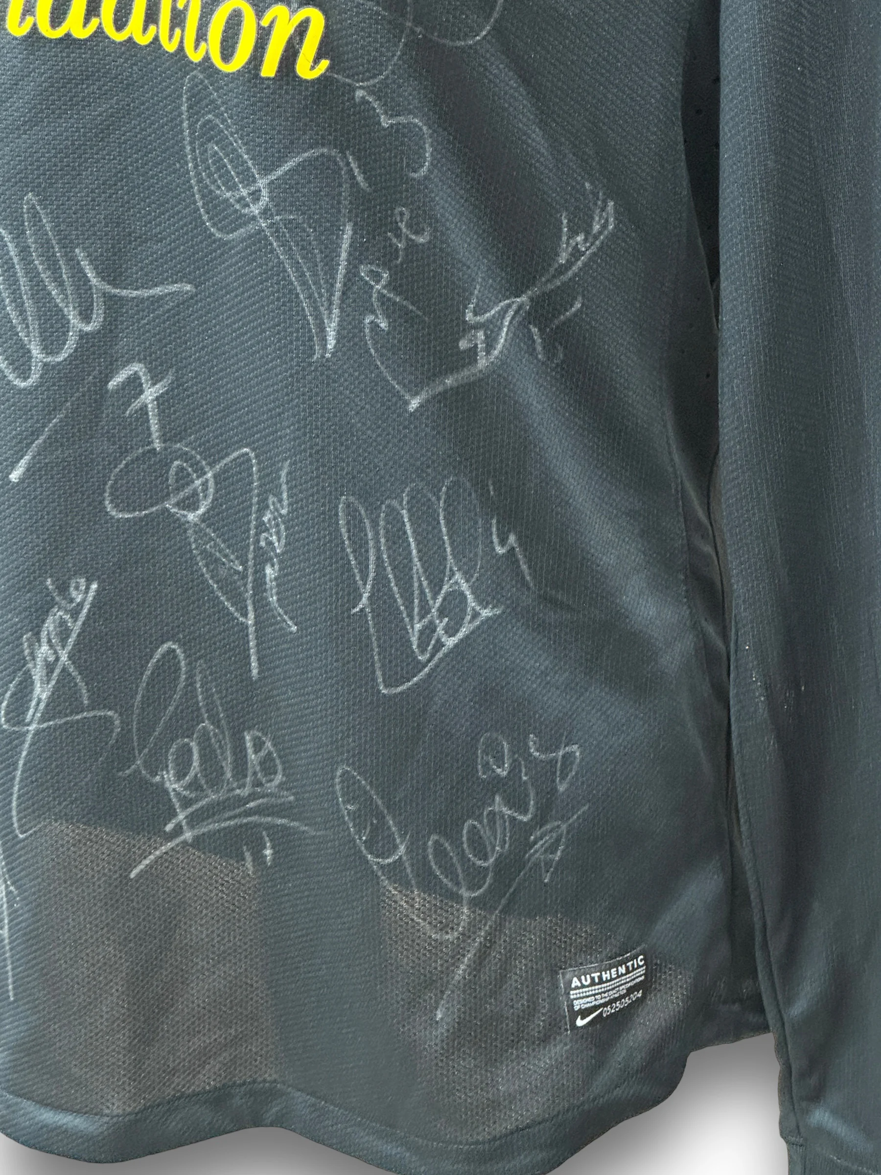 Jersey usado / Barcelona / Temporada 2011-12: Lionel Messi, Iniesta, Victor Valdes y mas - Image 7