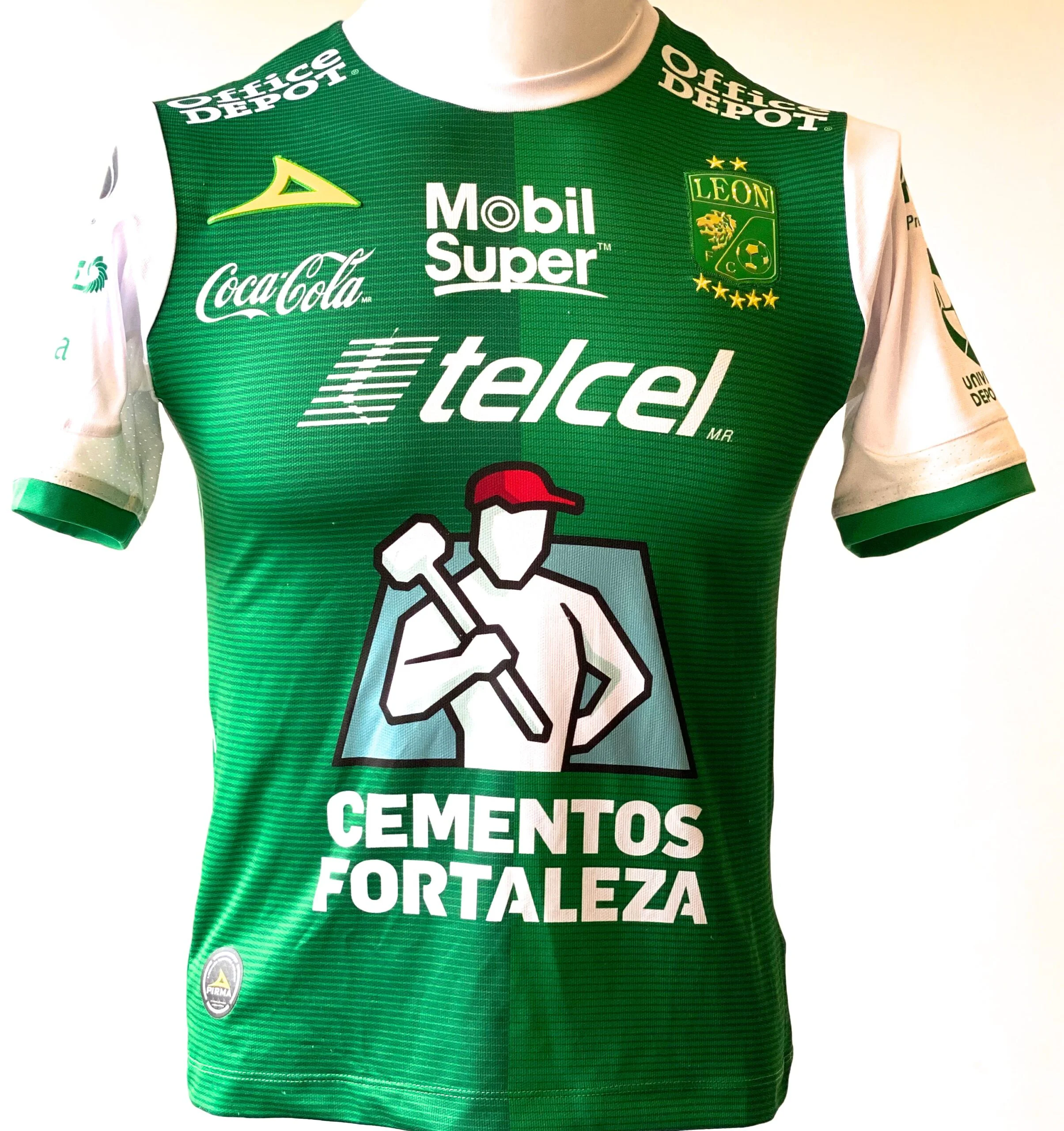 Jersey / León FC / Landon Donovan (Usada en juego) - Image 5