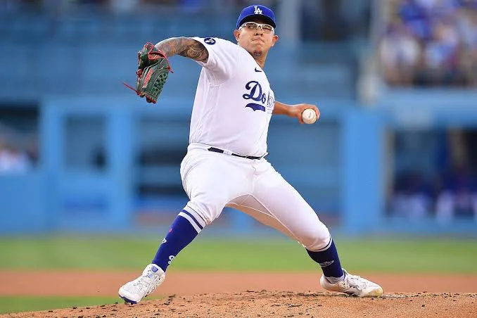 Pelota Baseball / Dodgers / Julio Urias - Image 3