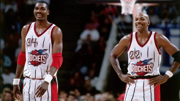 Balón / Rockets / Clyde Drexler y Hakeem Olajuwon - Image 5