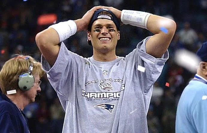 Casco Proline / Patriots / Tom Brady (Super Bowl 36) - Image 7