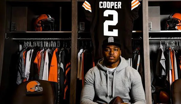 Casco Rep Camo / Browns / Amari Cooper - Image 7