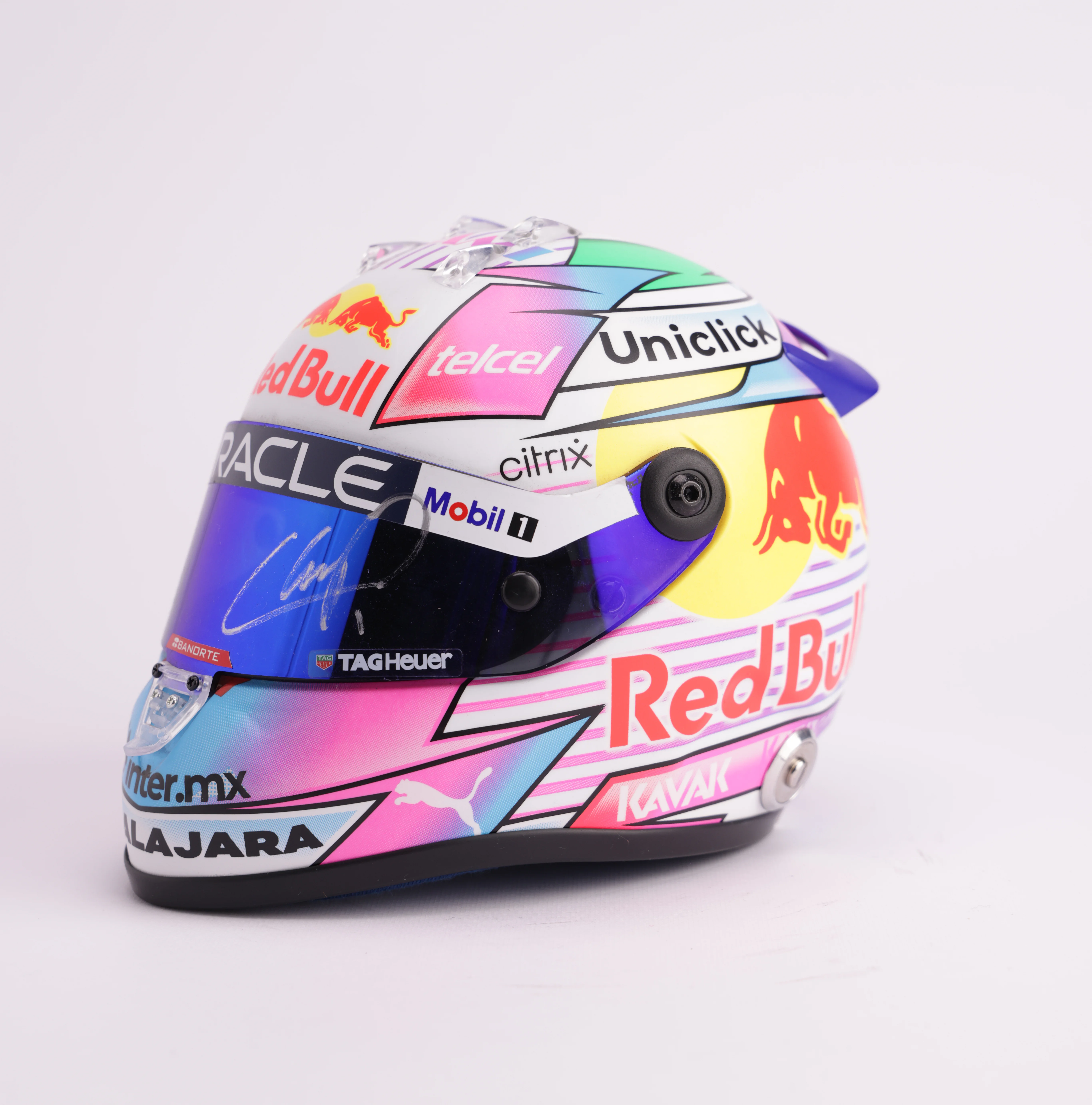 Mini Casco Checo Pérez Red Bull - Image 2