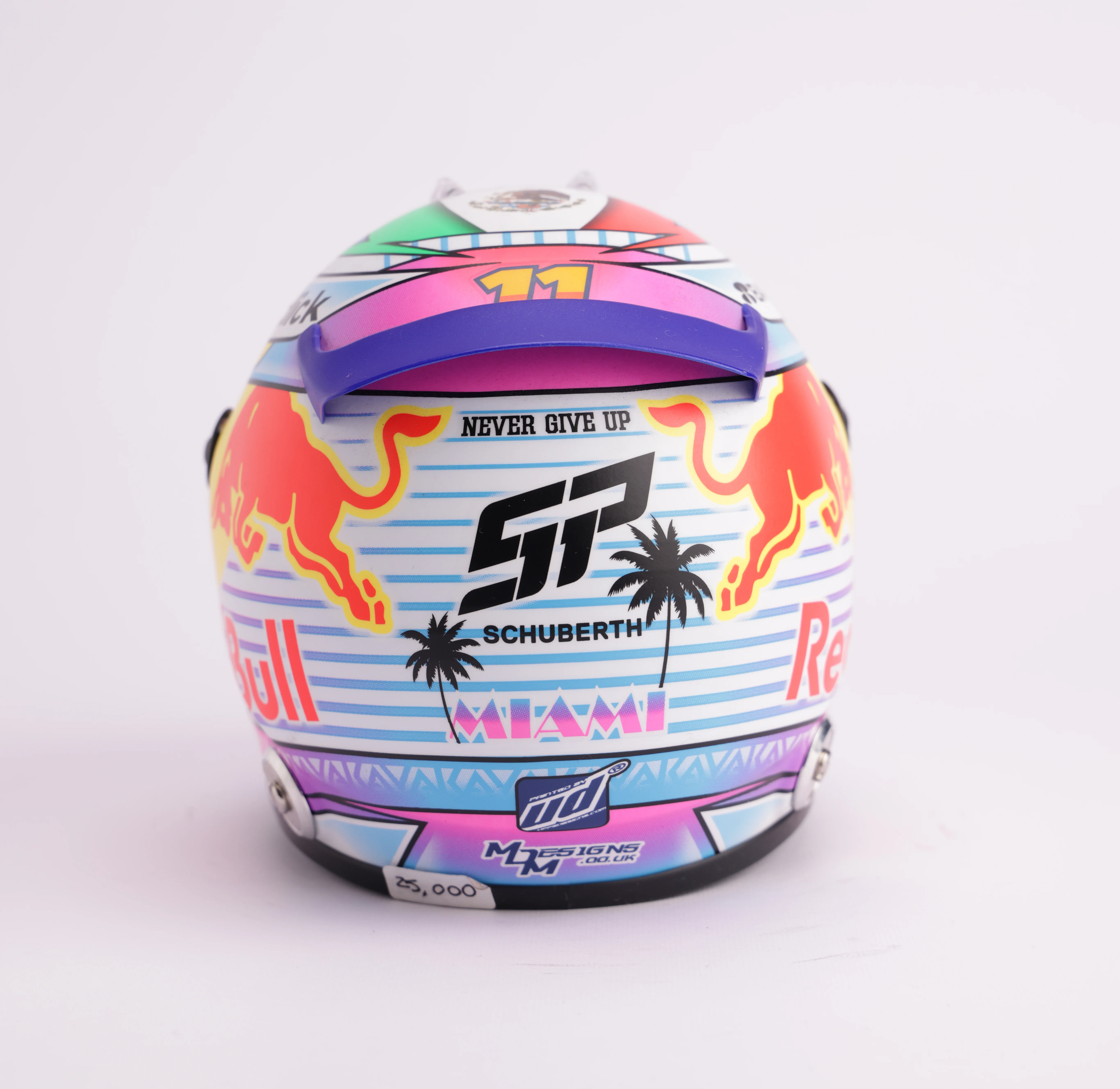 Mini Casco Checo Pérez Red Bull - Image 4