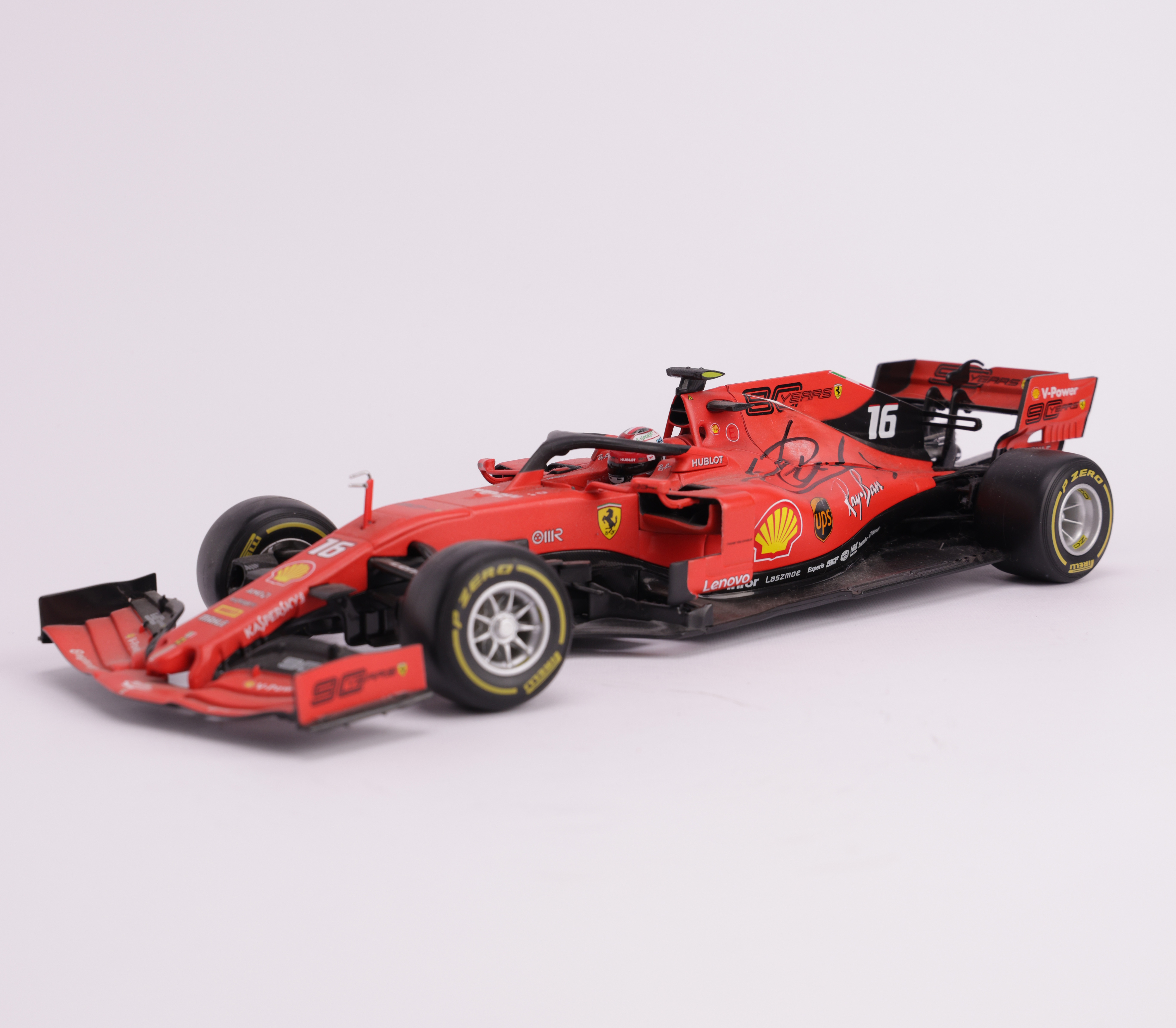 Coche Escala Charles Leclerc Ferrari - Image 2