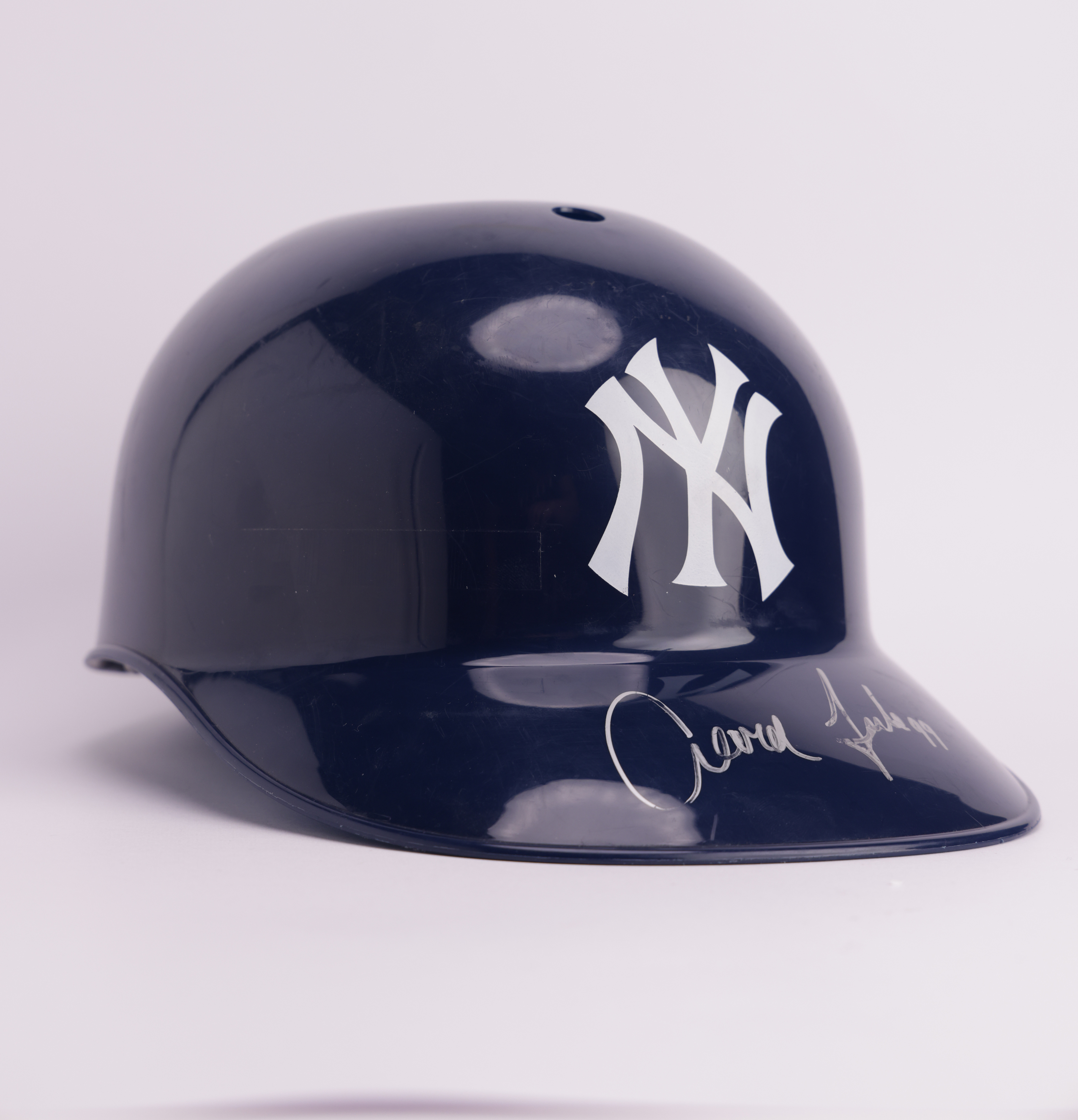 Mini Casco Aaron Judge New York Yankees - Image 3