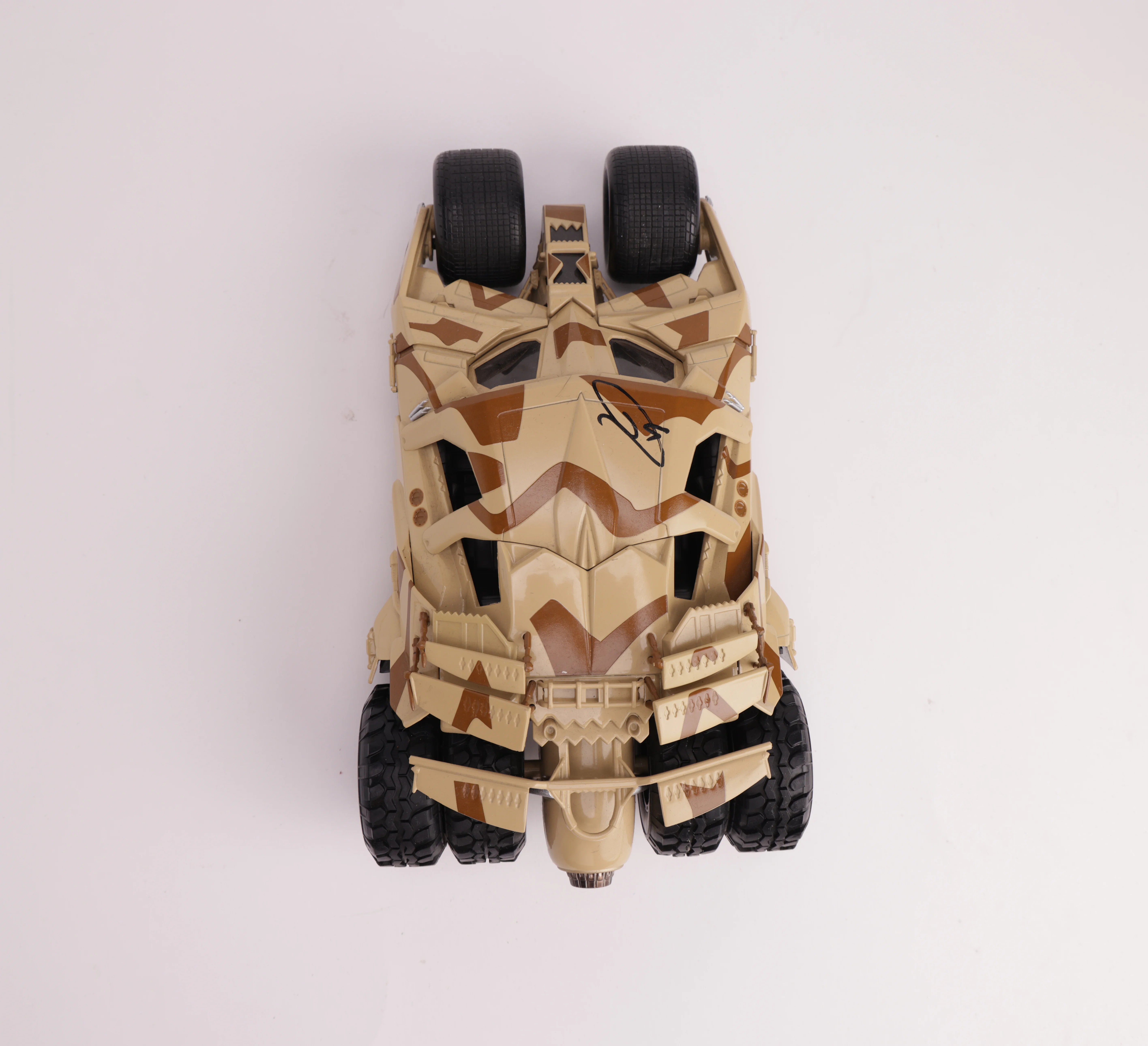 Coche Escala Tom Hardy Batman - Image 4