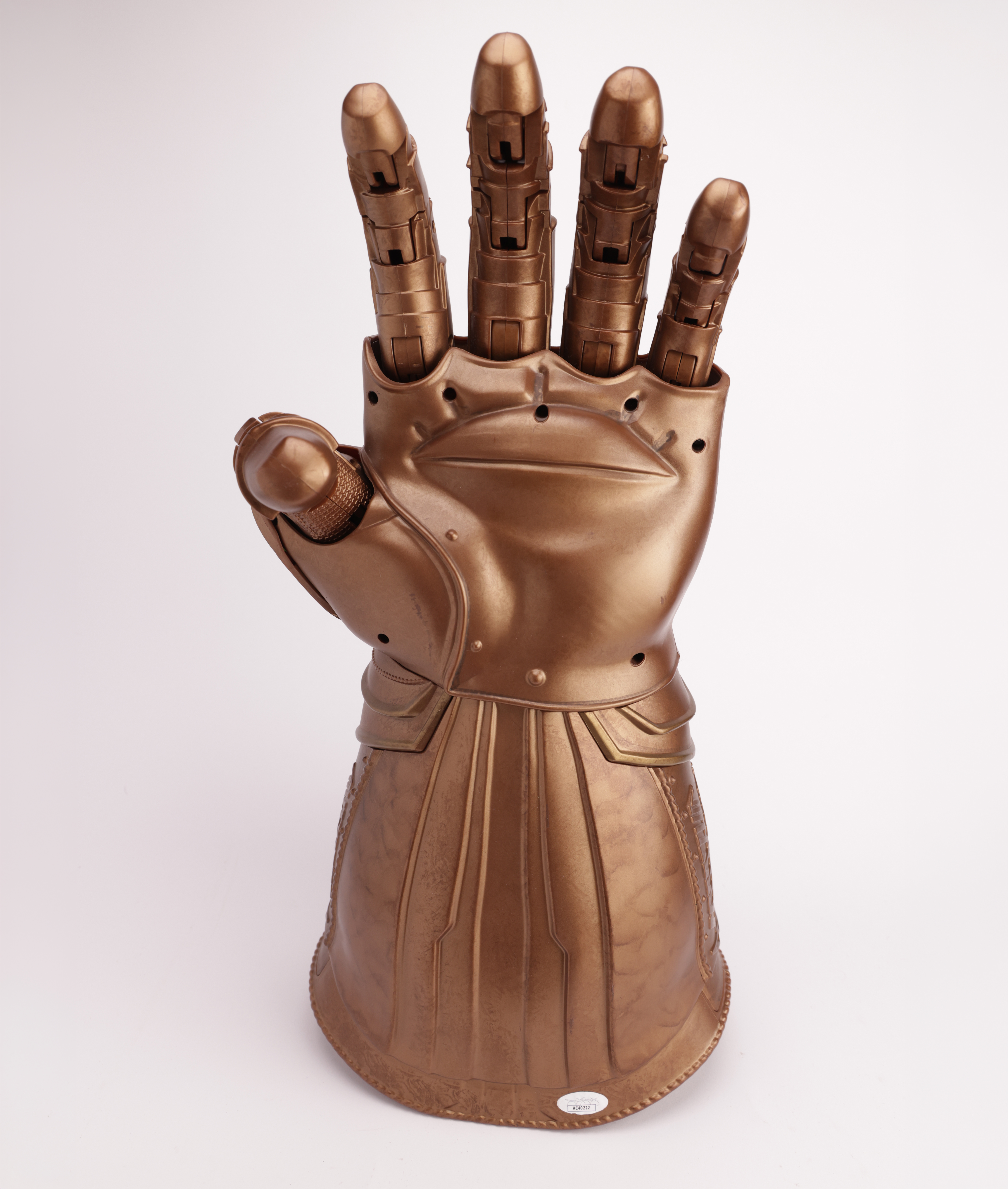 Figura Coleccionable Josh Brolin Avengers - Image 4