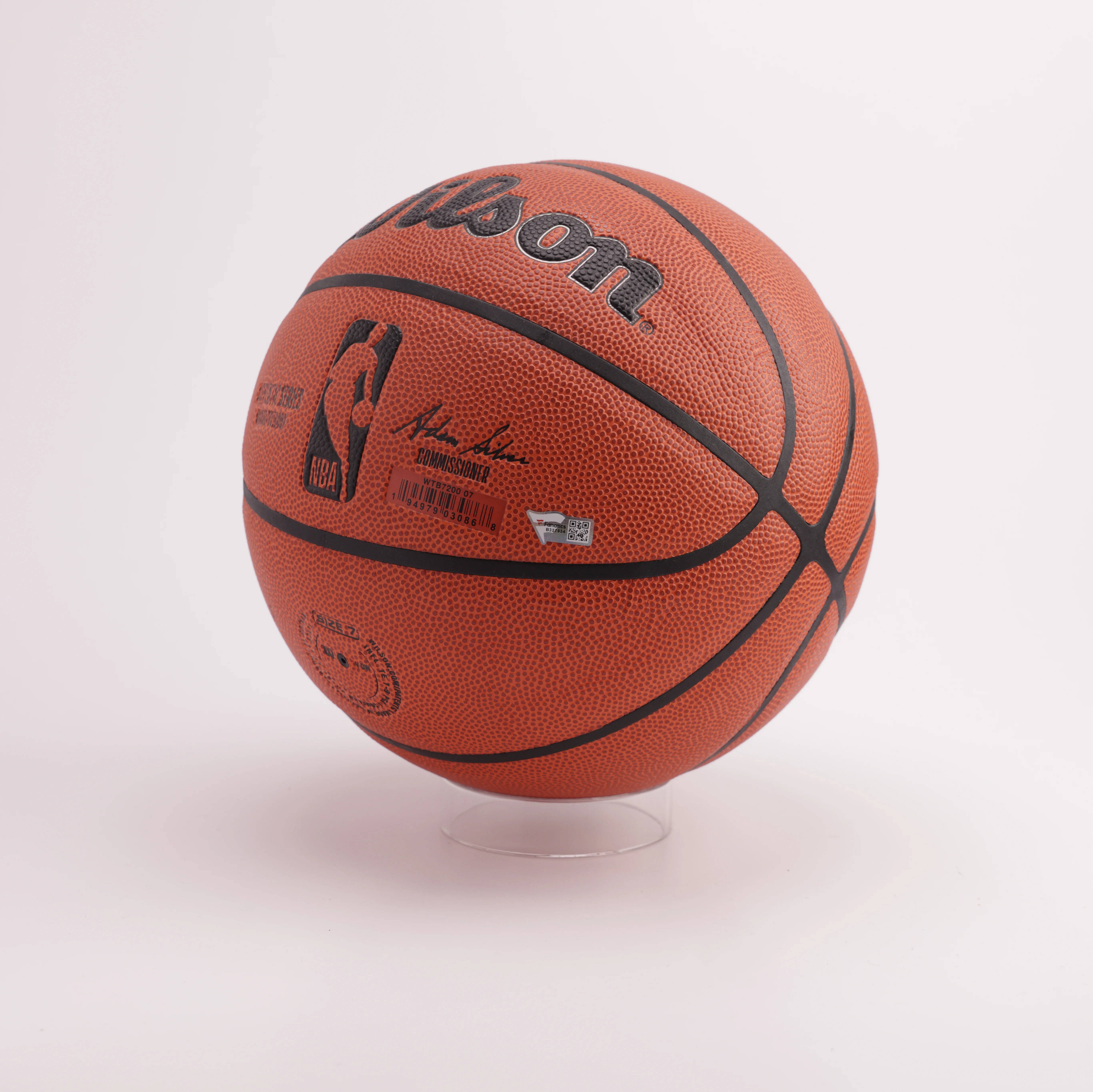 Balón Evan Mobley Cleveland Cavaliers - Image 2