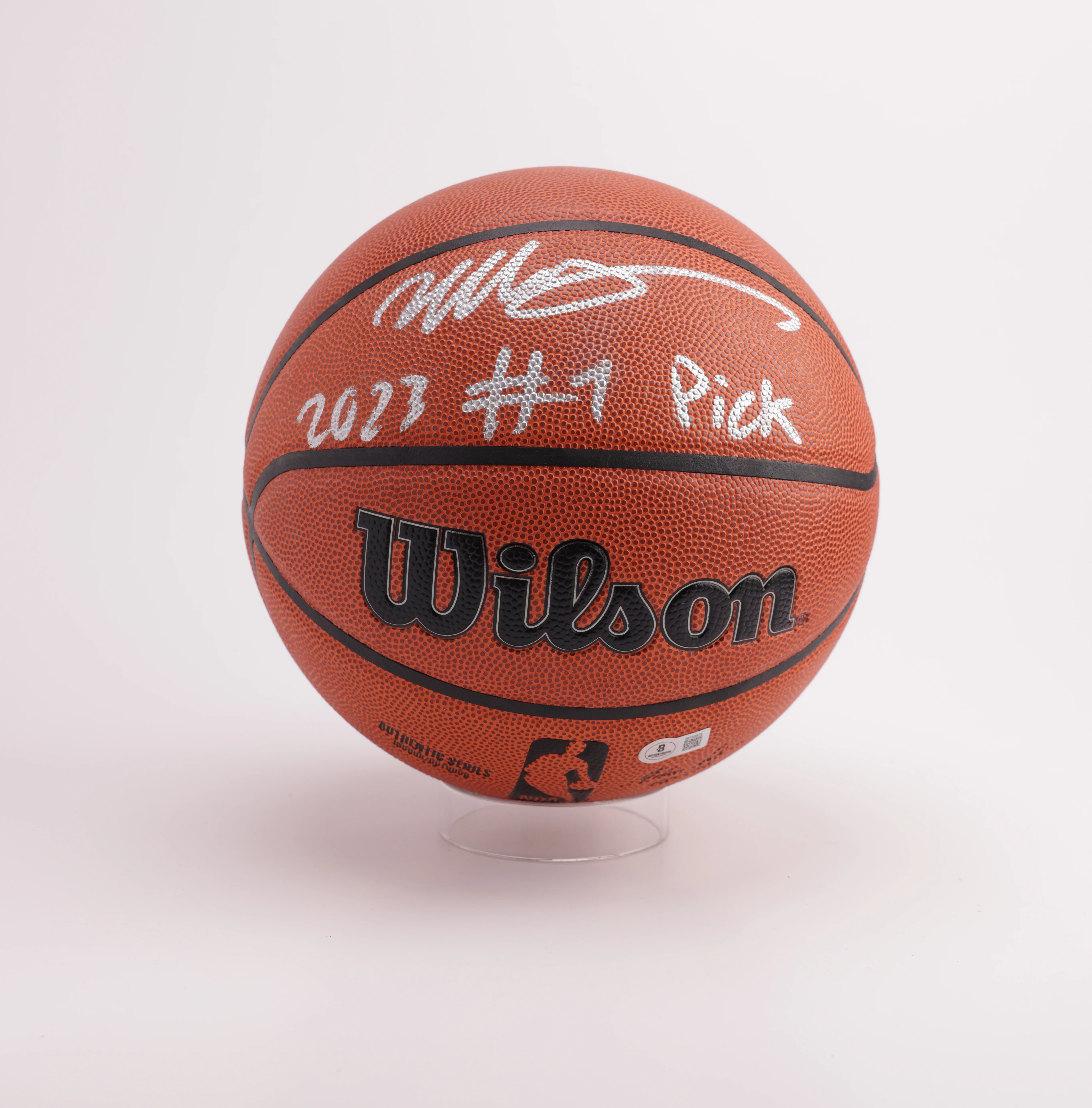 Balón Victor Wembanyama San Antonio Spurs
