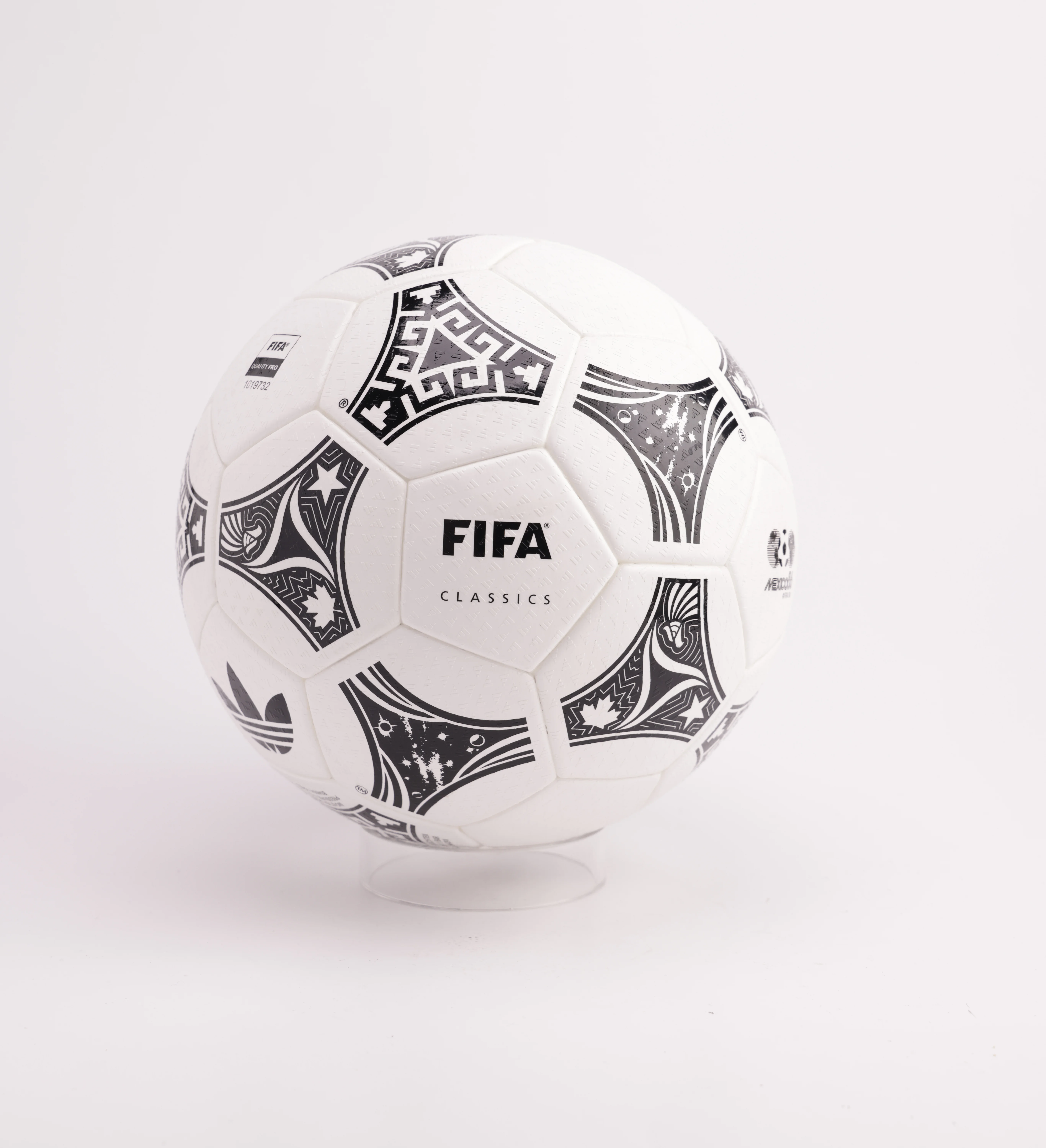 Balón Balón Edición Especial 3 Mundiales México 1970, 1986, 2026 Selección Mexicana - Image 3