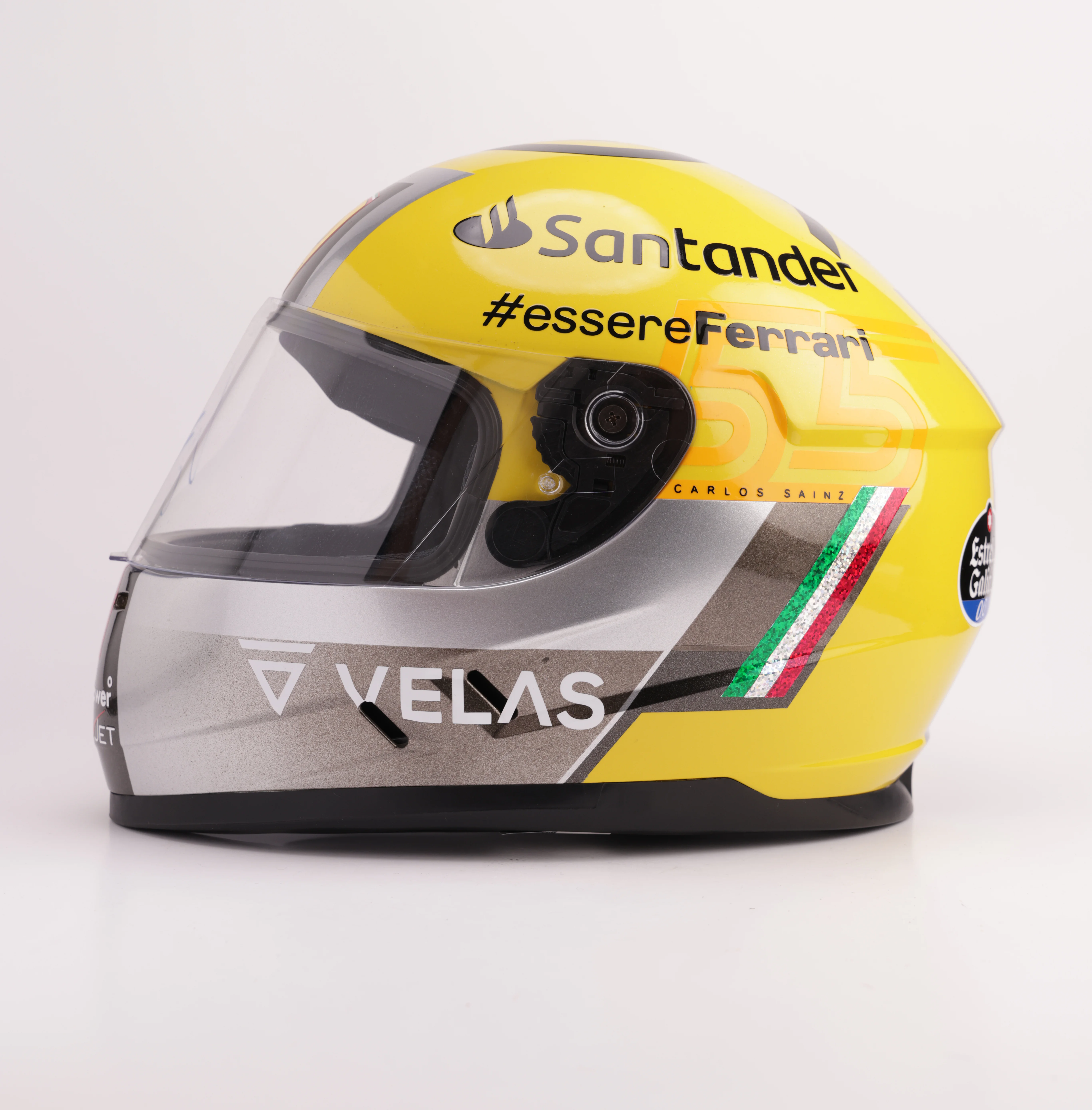 Casco Carlos Sainz Jr Ferrari - Image 3