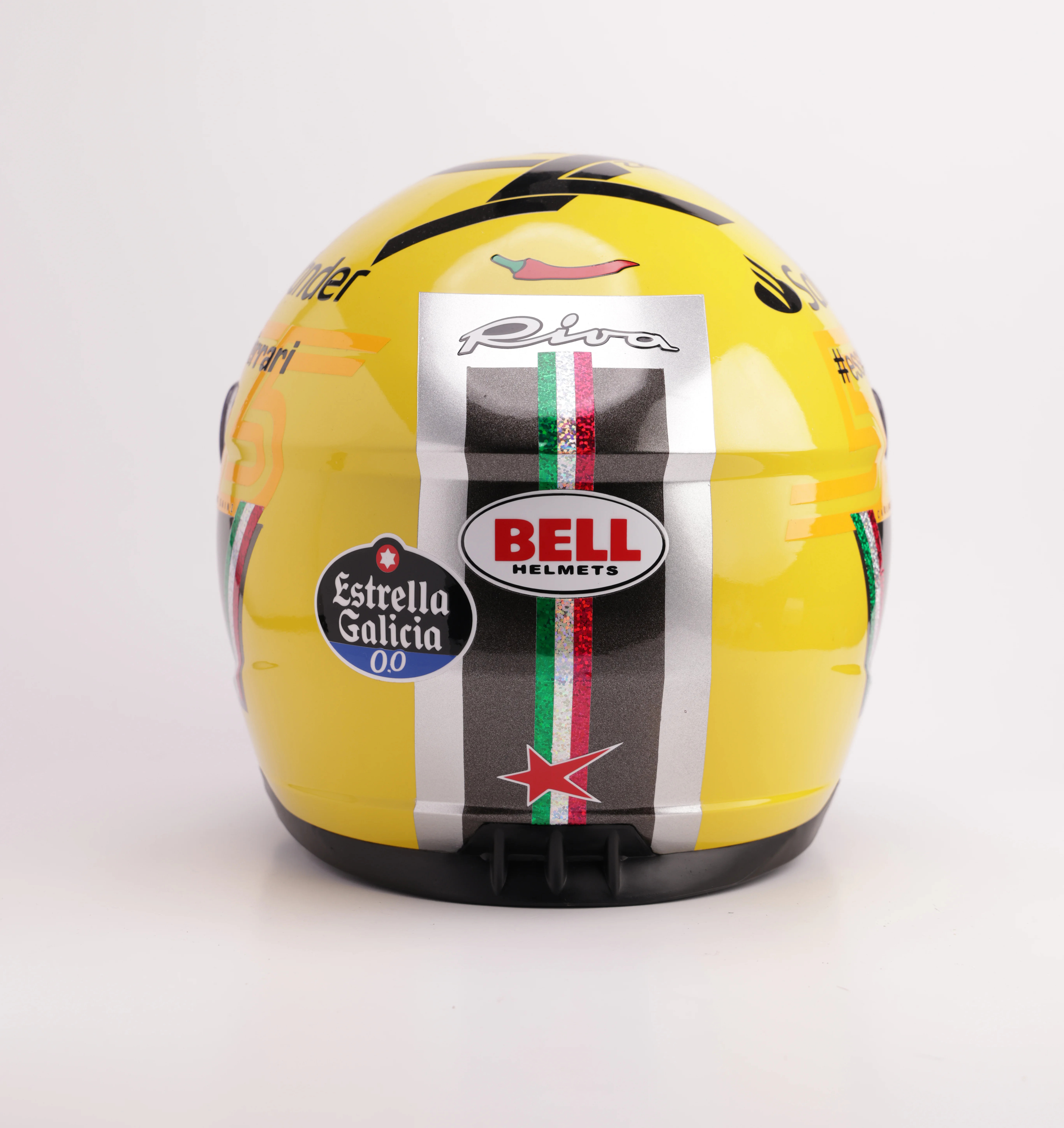 Casco Carlos Sainz Jr Ferrari - Image 4