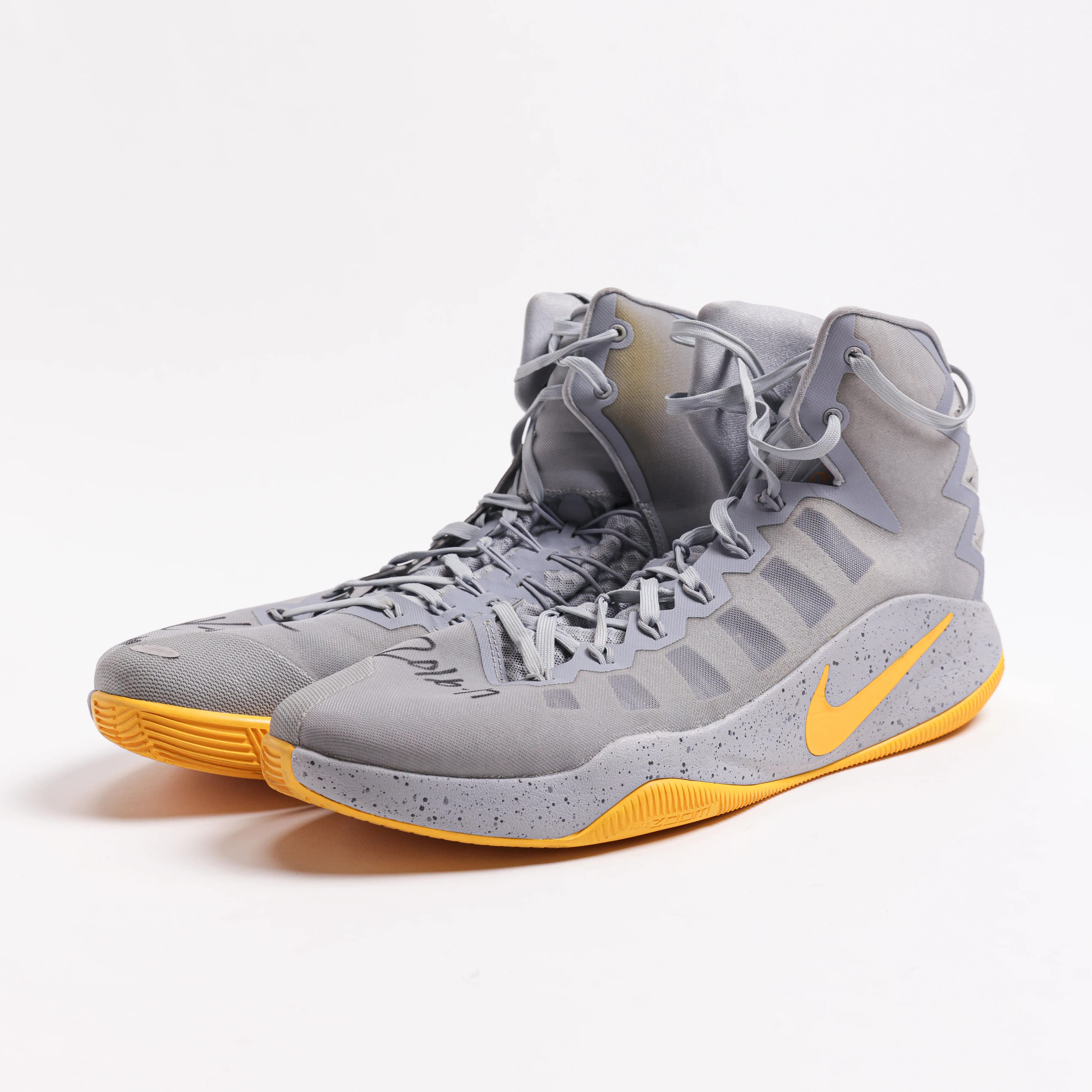 Tenis Kevin Love Cleveland Cavaliers - Image 2